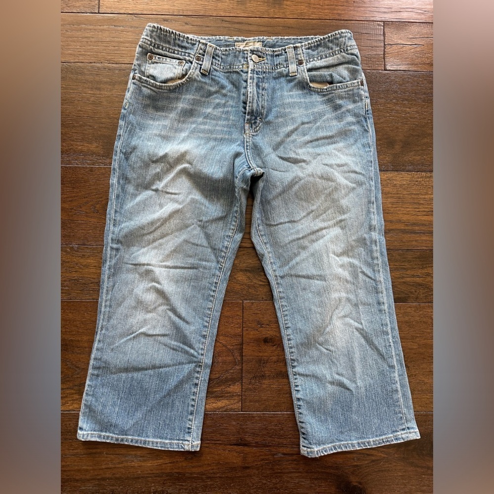 BKE Light Colored Wendy Stretch Capris- size 32
